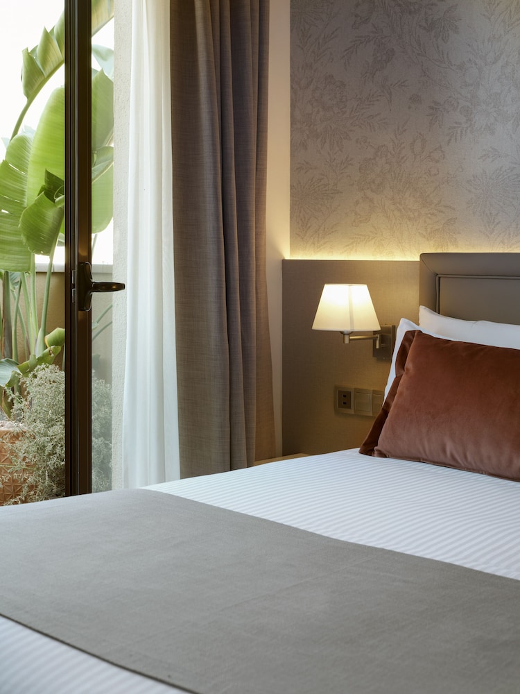 Musik Boutique Hotel - Adults Only — Main photo in Barcelona, Catalonia