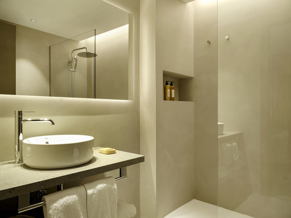 Musik Boutique Hotel - Adults Only — Hotel rooms in Barcelona, Catalonia