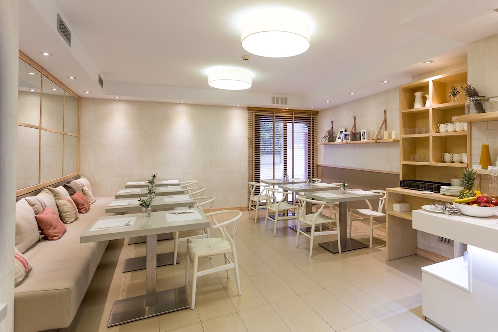 Musik Boutique Hotel - Adults Only — Restaurant & bars in Barcelona, Catalonia