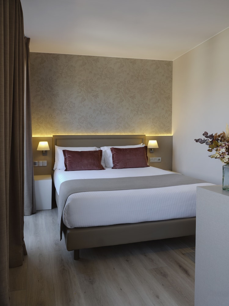 Musik Boutique Hotel - Adults Only — Hotel rooms in Barcelona, Catalonia
