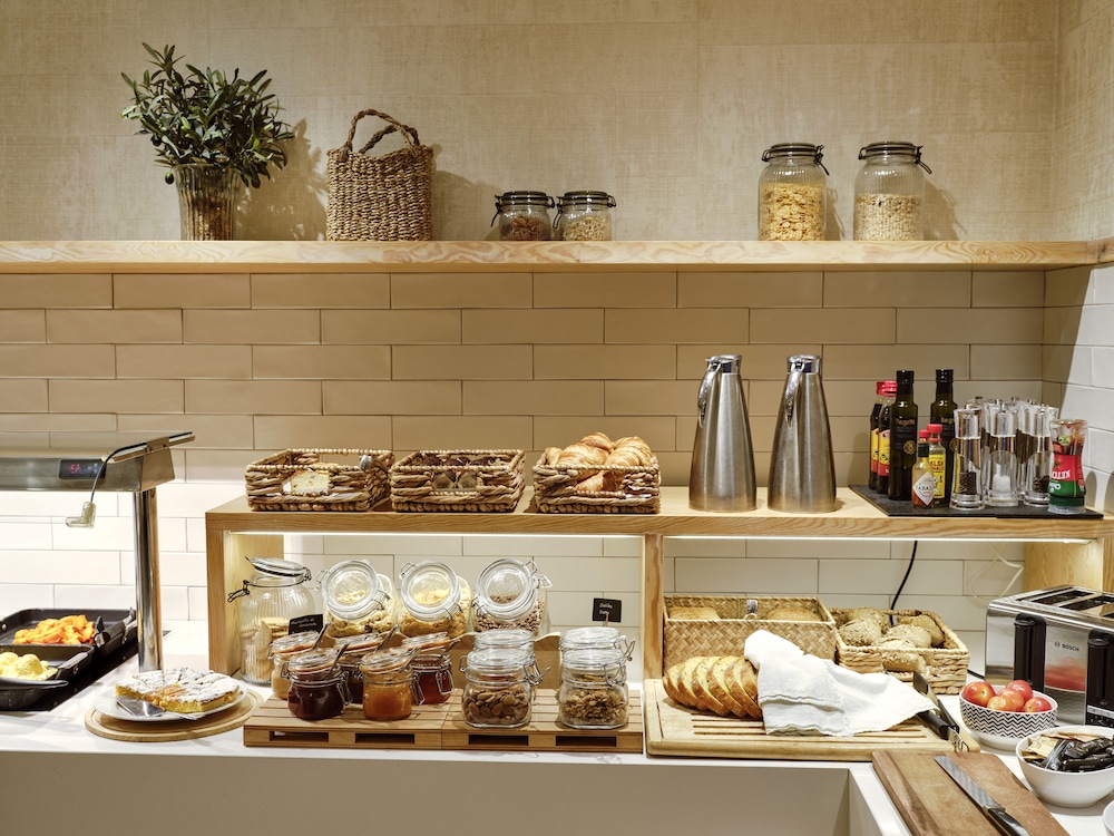 Musik Boutique Hotel - Adults Only — Restaurant & bars in Barcelona, Catalonia