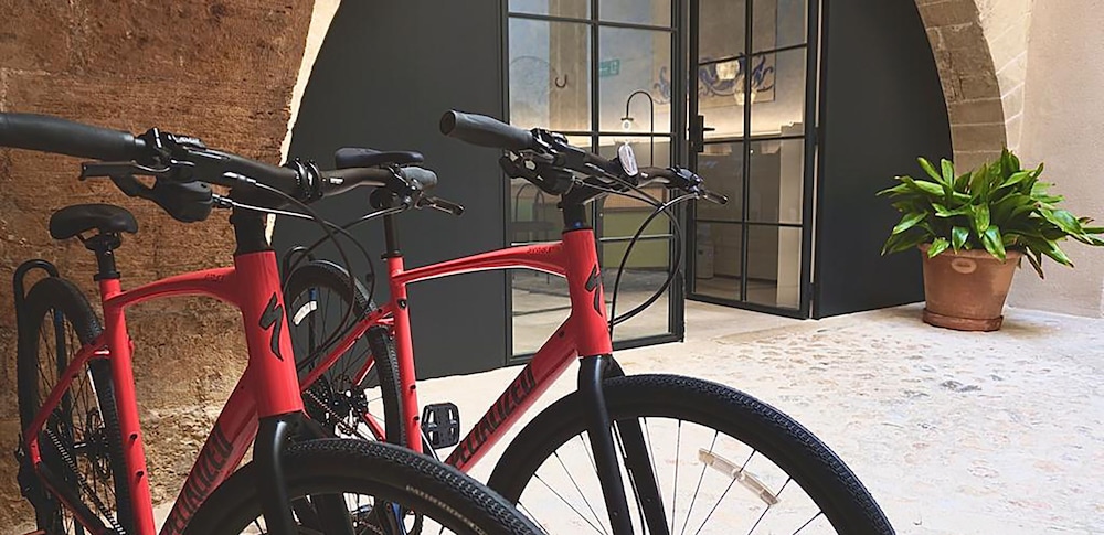 Apartahotel Fil Suites — Restaurant & bars in Palma de Mallorca, Balearic Islands