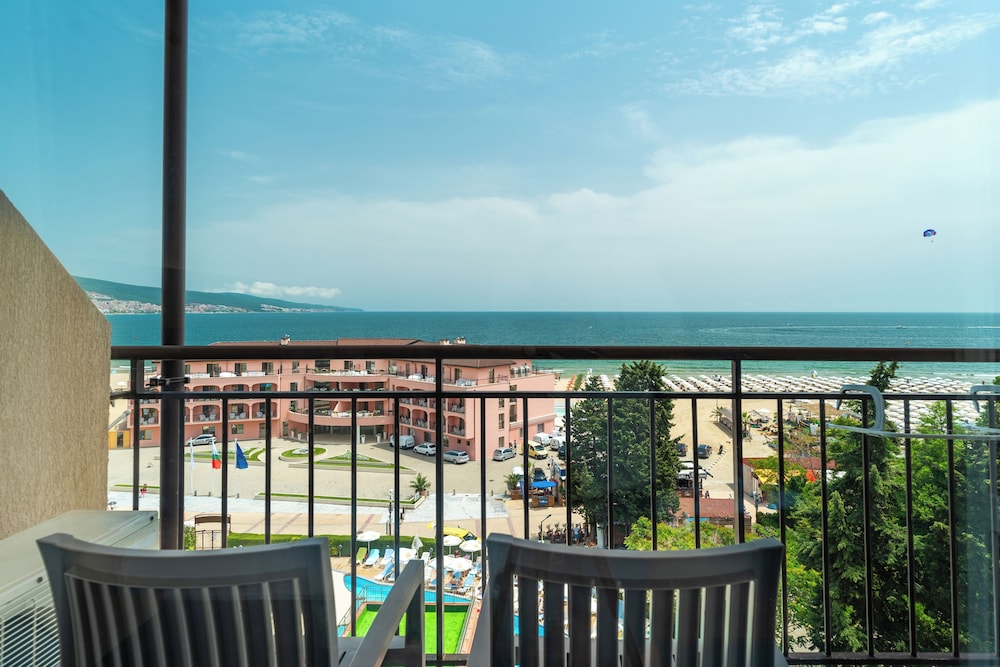 MPM Hotel Orel — Hotel rooms in Sunny Beach, Burgas Region