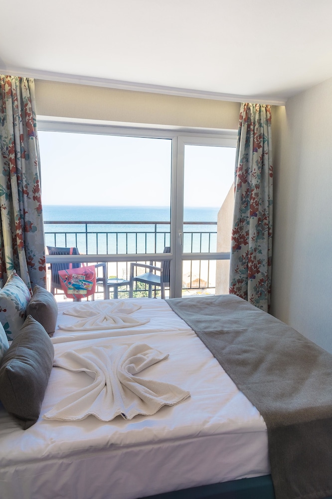 MPM Hotel Orel — Hotel rooms in Sunny Beach, Burgas Region