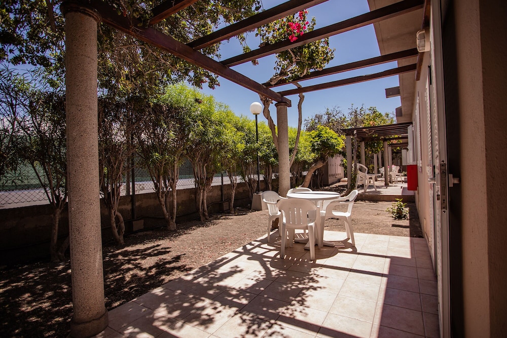 Caybeach Princess — Hotel building in Maspalomas, Canary Islands