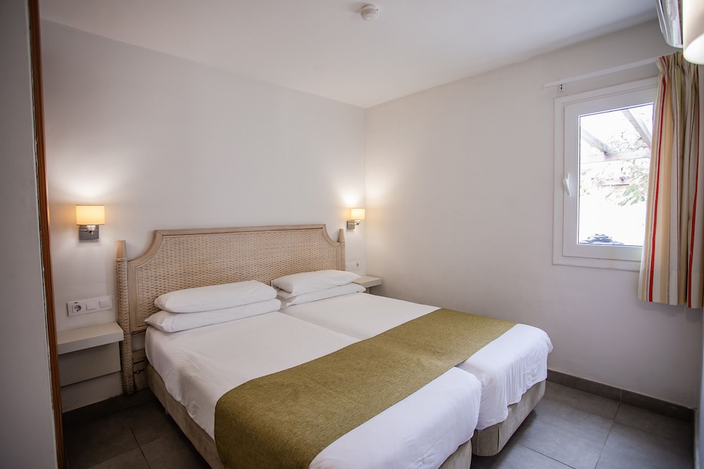 Caybeach Princess — Hotel rooms in Maspalomas, Canary Islands