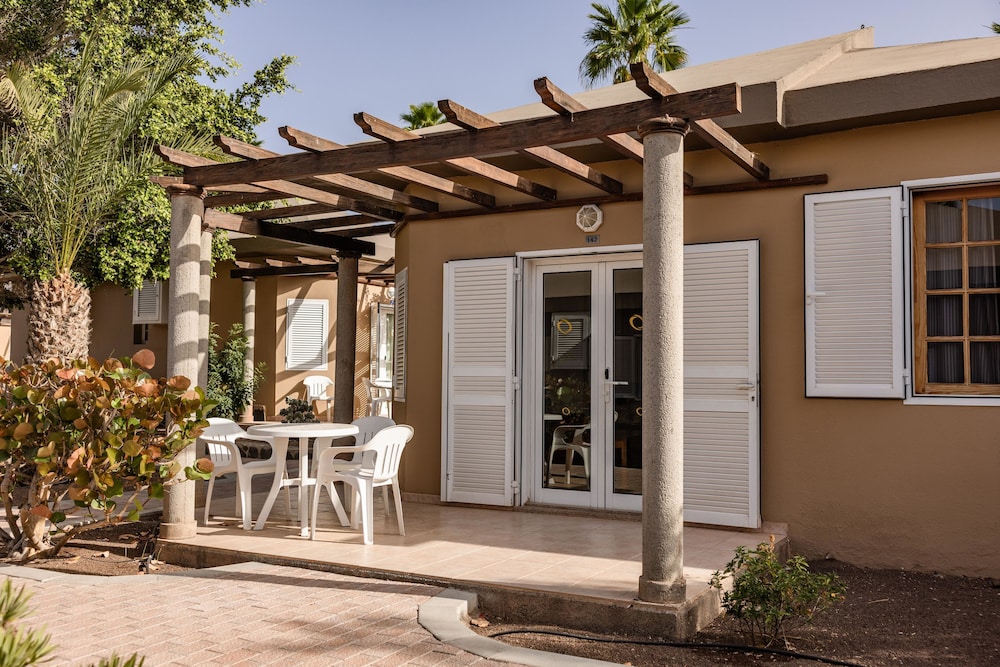 Caybeach Princess — Hotel building in Maspalomas, Canary Islands