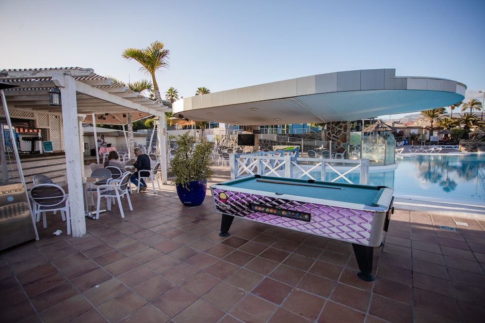 Caybeach Princess — Sports & recreation in Maspalomas, Canary Islands