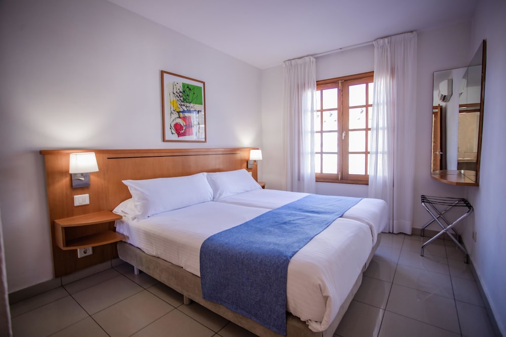 Caybeach Princess — Hotel rooms in Maspalomas, Canary Islands