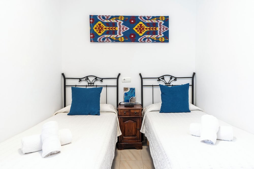 Apartamentos Cel Blau — Hotel rooms in Santa Eulalia, Balearic Islands