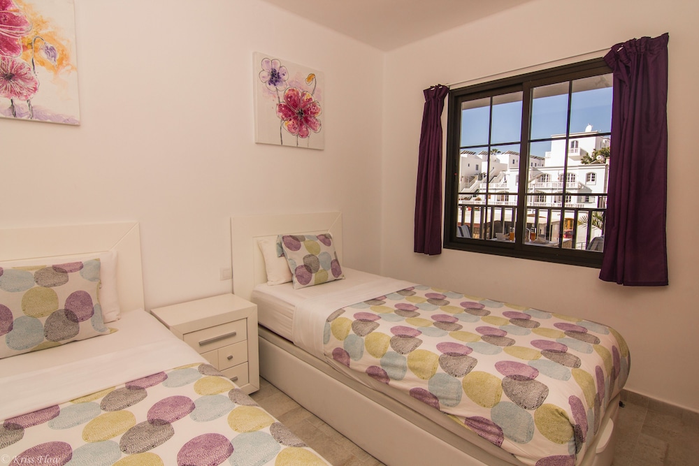Club Atlantico — Hotel rooms in Puerto del Carmen, Canary Islands