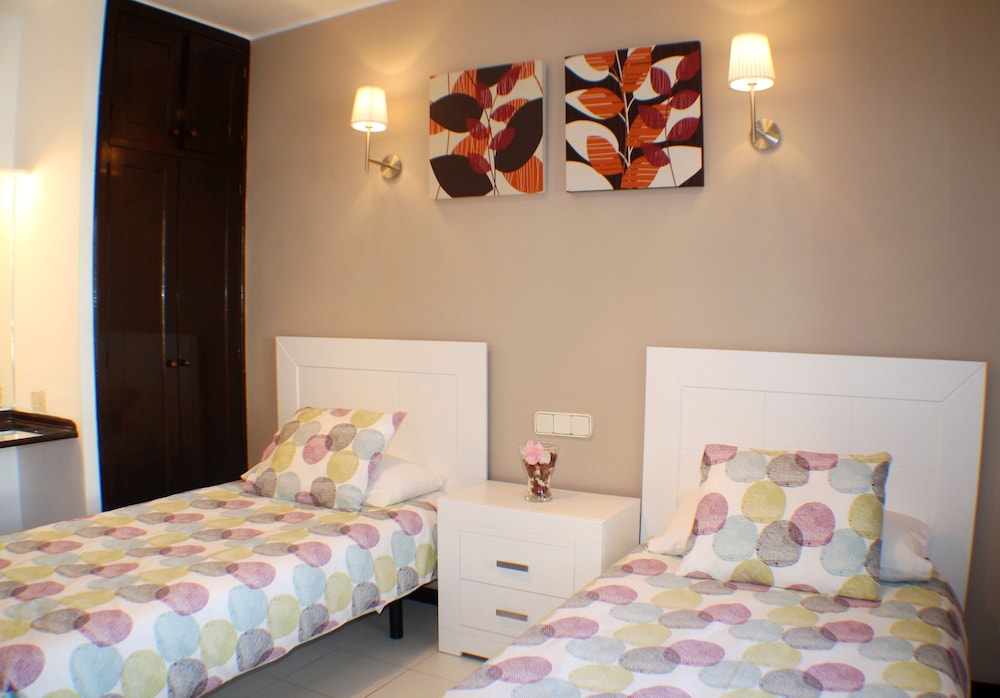 Club Atlantico — Hotel rooms in Puerto del Carmen, Canary Islands