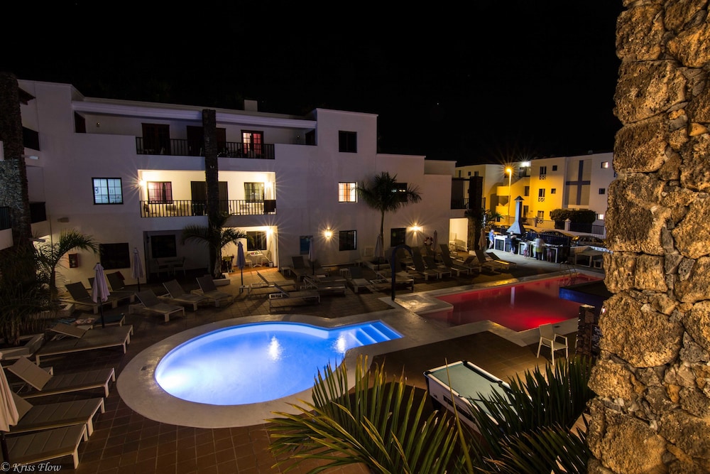 Club Atlantico — Swimming pool in Puerto del Carmen, Canary Islands