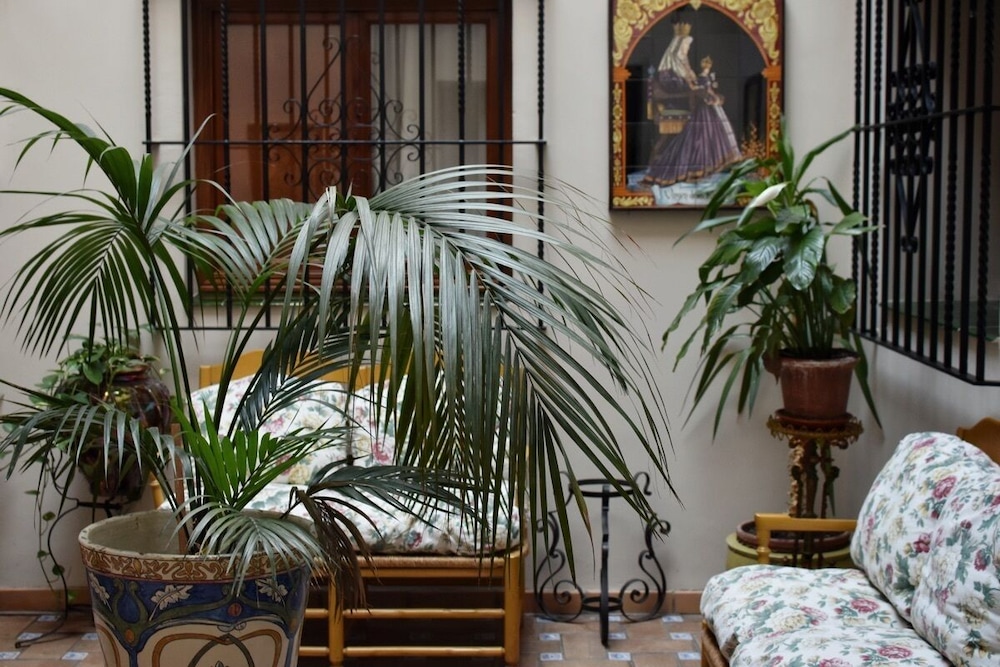 Hotel Convento La Gloria — Hotel rooms in Seville, Andalusia