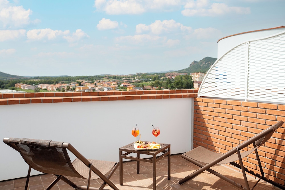 Lu' Hotel Carbonia — Hotel rooms in Carbonia, Sardinia