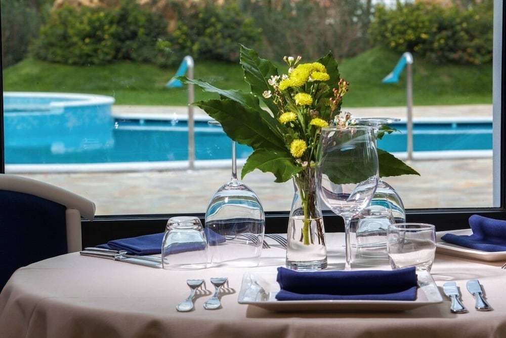 Lu' Hotel Carbonia — Restaurant & bars in Carbonia, Sardinia