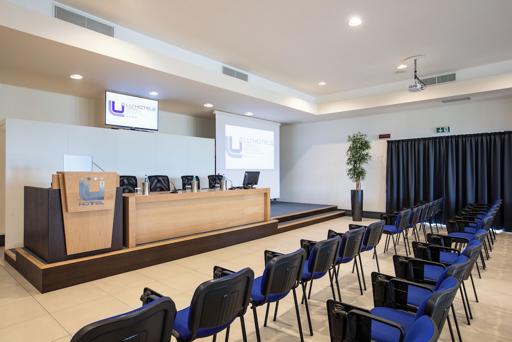 Lu' Hotel Carbonia — Hotel building in Carbonia, Sardinia