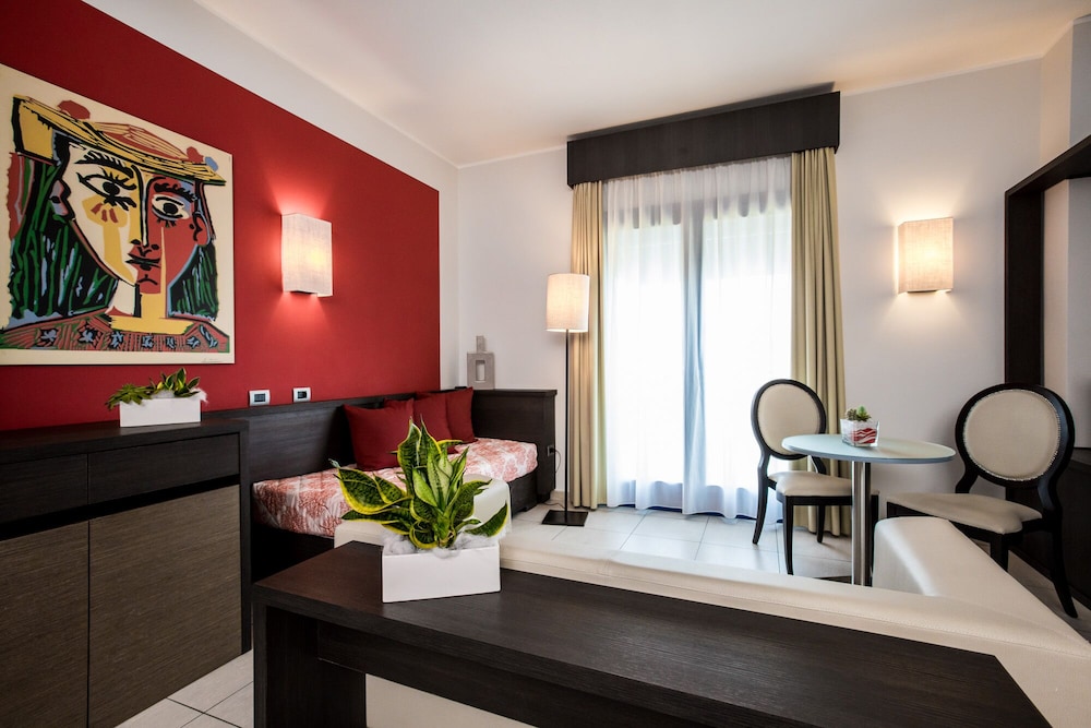 Lu' Hotel Carbonia — Hotel rooms in Carbonia, Sardinia