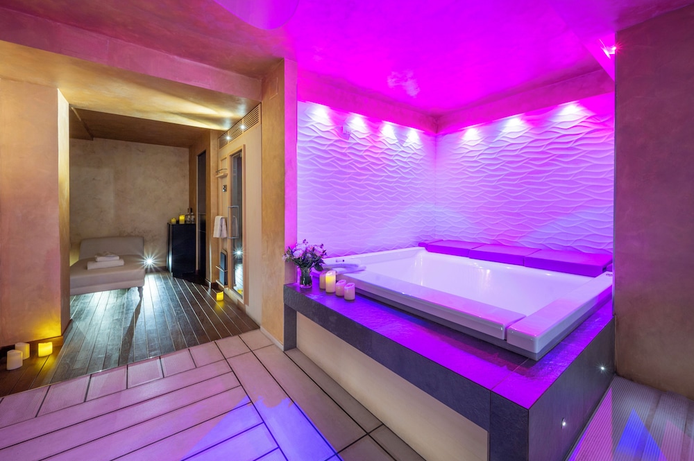 Ponte Vecchio Suites & Spa — Spa in Florence, Tuscany
