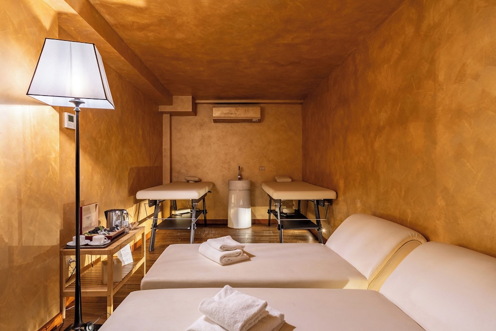 Ponte Vecchio Suites & Spa — Spa in Florence, Tuscany
