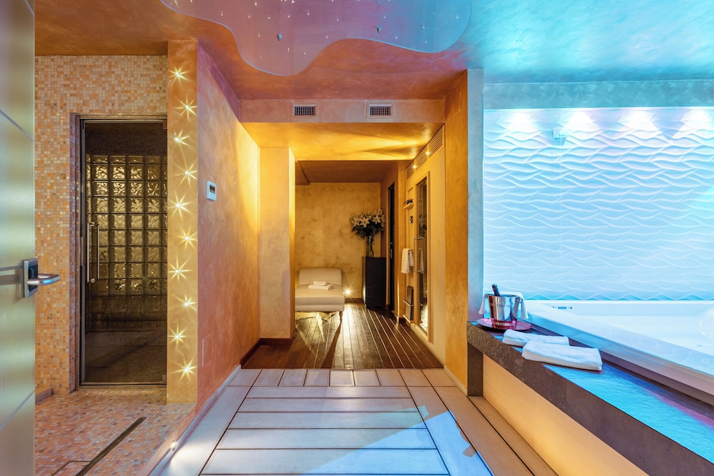 Ponte Vecchio Suites & Spa — Spa in Florence, Tuscany