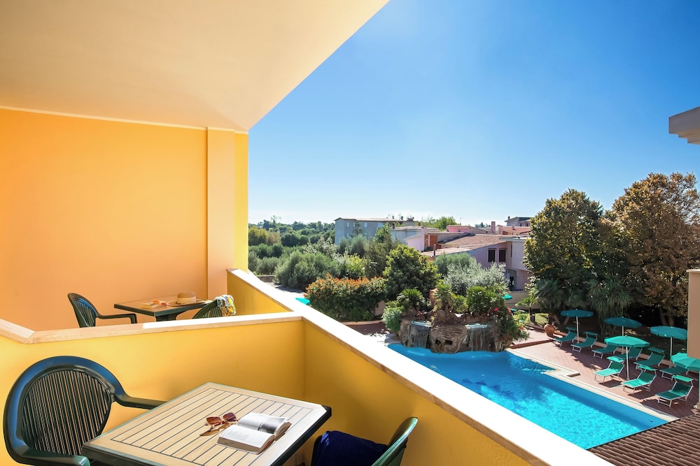 Hotel Maria Rosaria — Swimming pool in Orosei, Sardinia