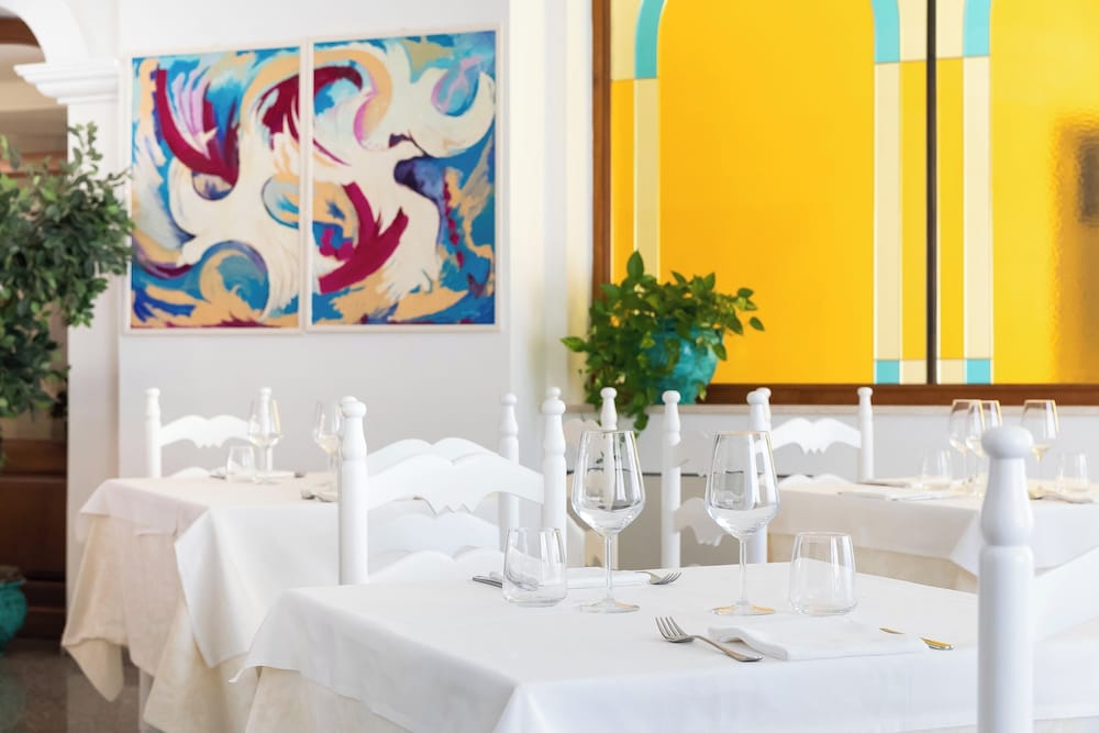Hotel Maria Rosaria — Restaurant & bars in Orosei, Sardinia