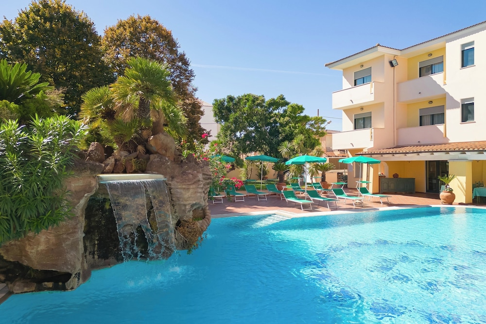 Hotel Maria Rosaria — Swimming pool in Orosei, Sardinia