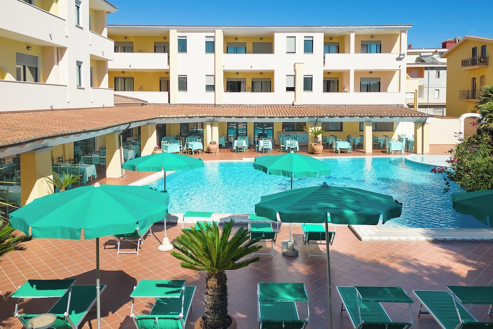 Hotel Maria Rosaria — Swimming pool in Orosei, Sardinia
