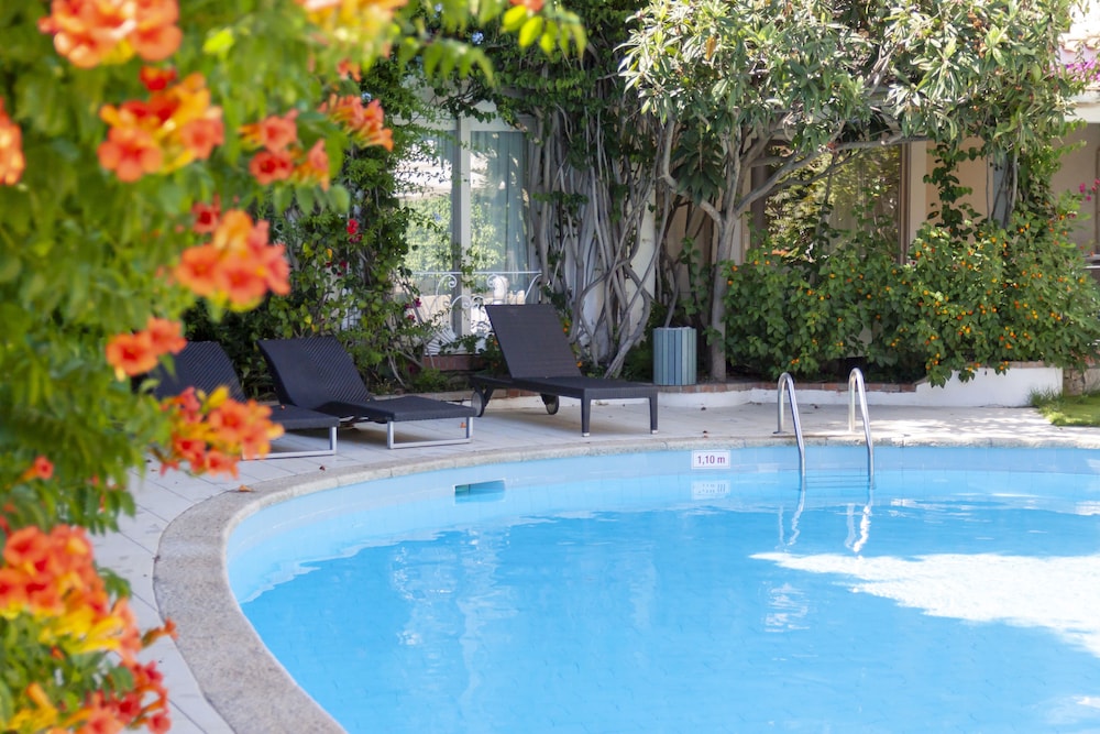 Hotel Simius Playa — Swimming pool in Villasimius, Sardinia