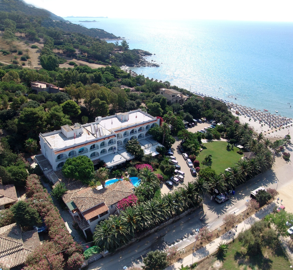Hotel Simius Playa — Main photo in Villasimius, Sardinia