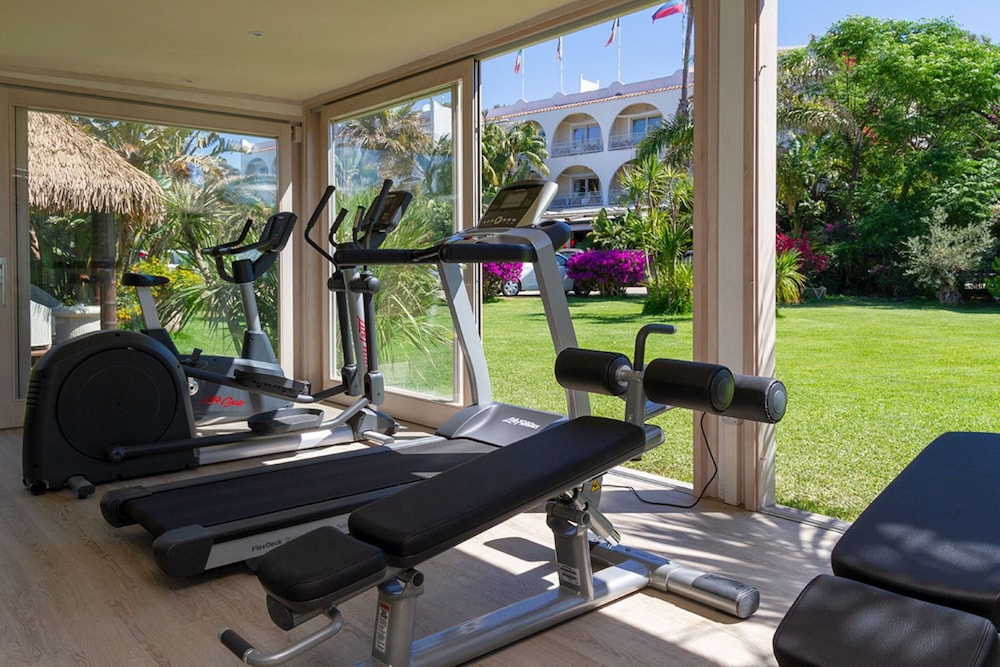 Hotel Simius Playa — Sports & recreation in Villasimius, Sardinia