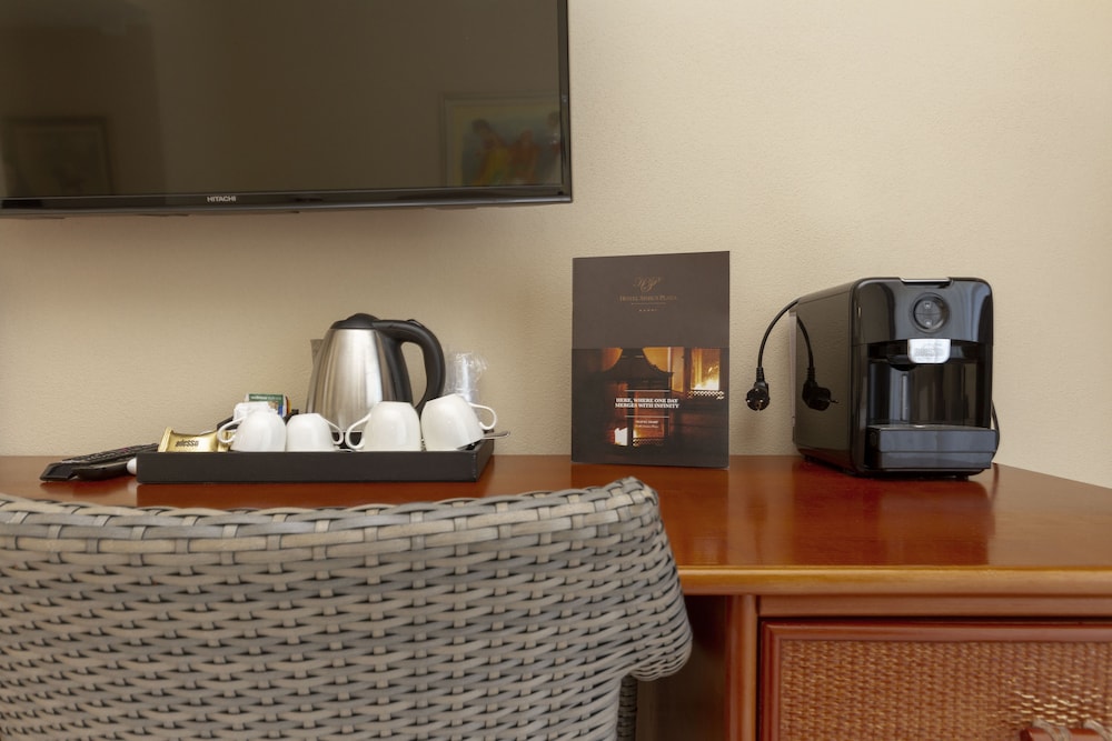 Hotel Simius Playa — Hotel rooms in Villasimius, Sardinia