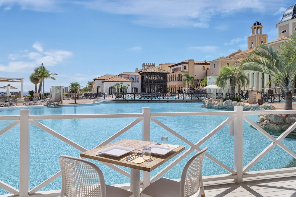 The Level at Melia Villaitana - zdjęcie 2