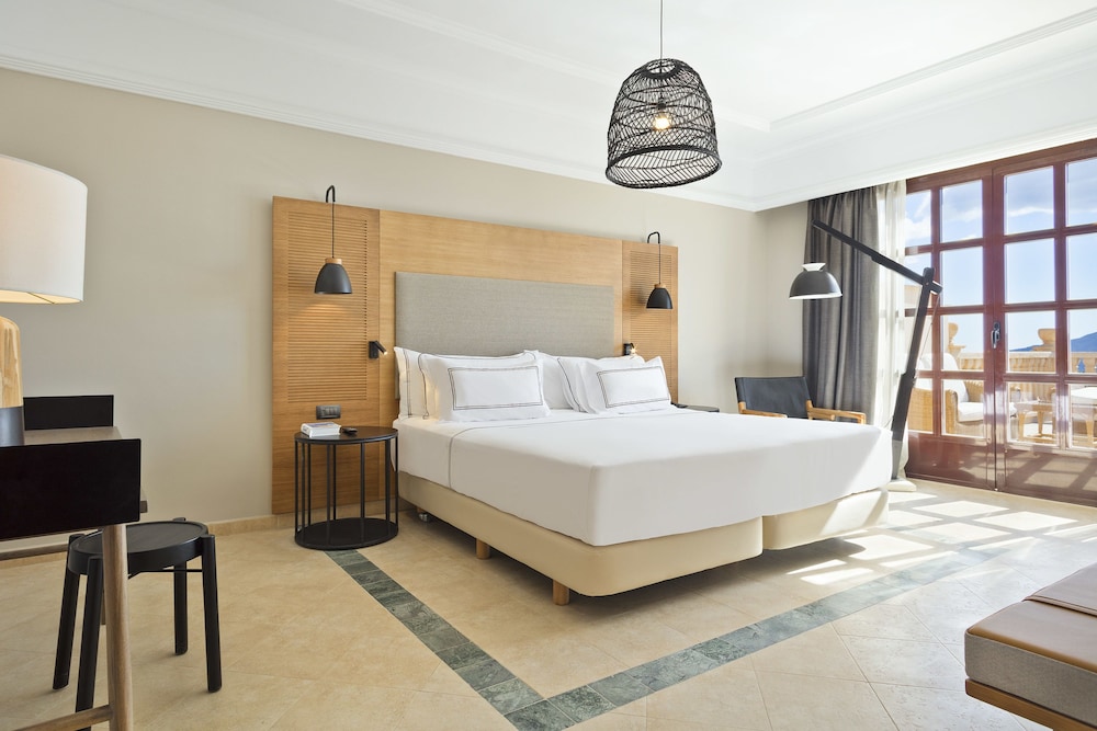 The Level at Melia Villaitana — Hotel rooms in Benidorm, Valencian Community