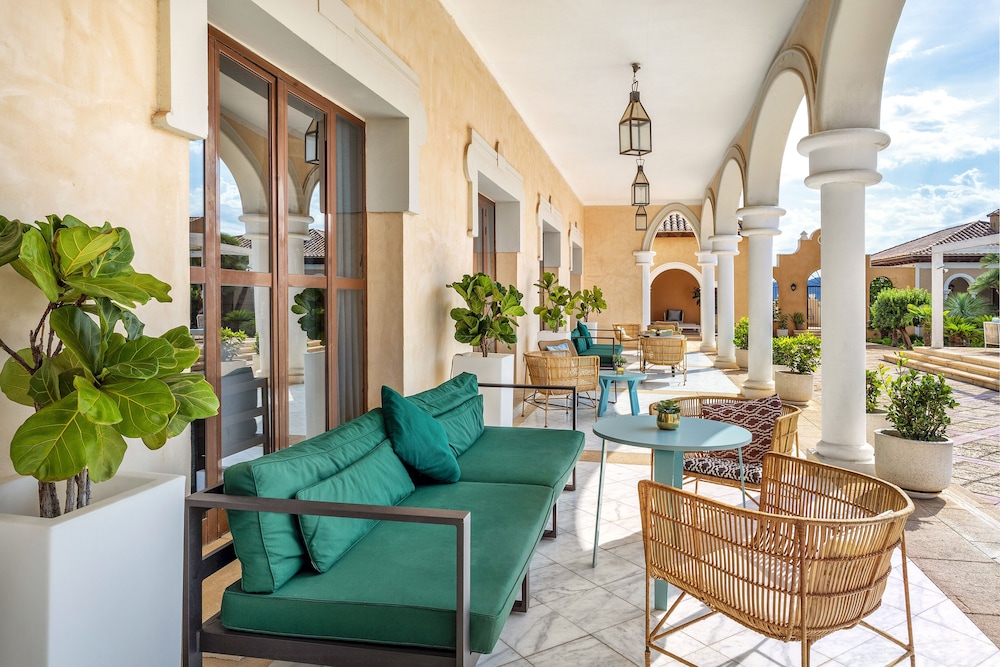 The Level at Melia Villaitana — Restaurant & bars in Benidorm, Valencian Community
