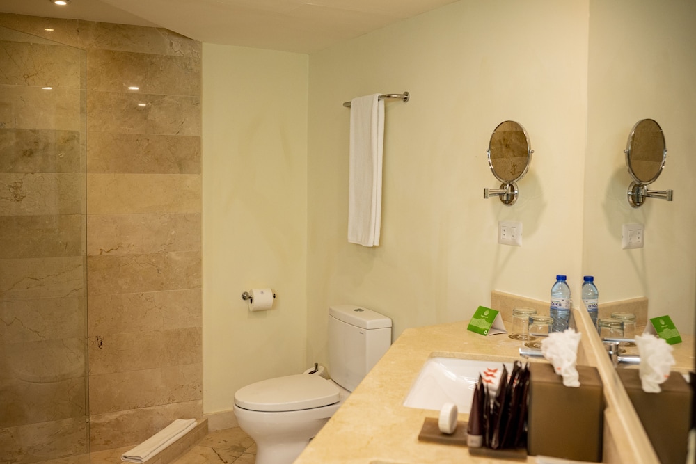 Impressive Premium Punta Cana — Hotel rooms in Bavaro, La Altagracia