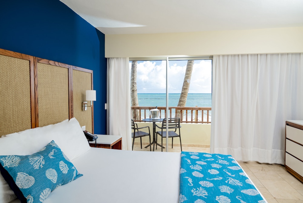 Impressive Premium Punta Cana — Hotel rooms in Bavaro, La Altagracia