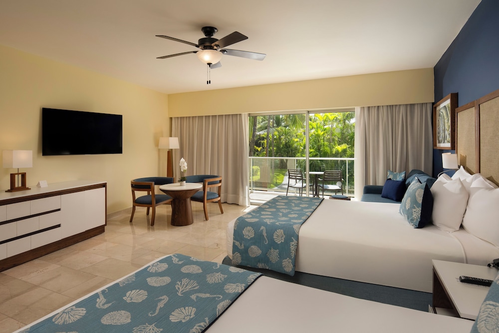 Impressive Premium Punta Cana — Hotel rooms in Bavaro, La Altagracia