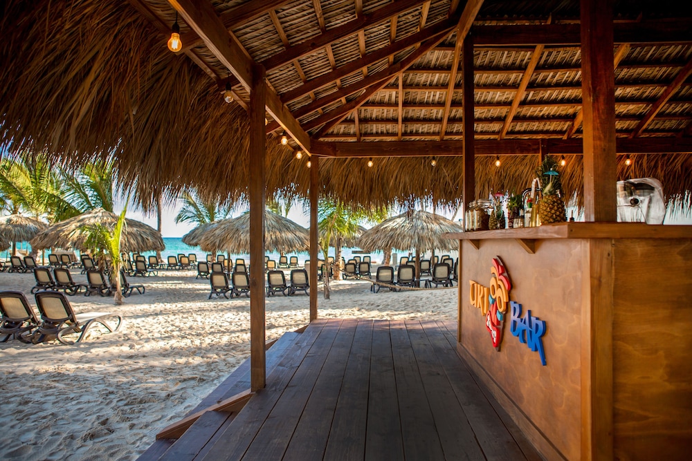 Impressive Premium Punta Cana — Restaurant & bars in Bavaro, La Altagracia