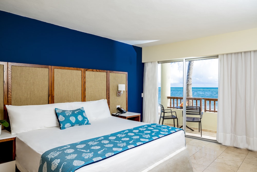Impressive Premium Punta Cana — Hotel rooms in Bavaro, La Altagracia