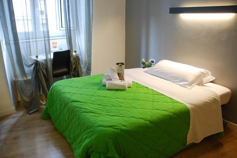 Nerva Accommodation — Hotel rooms in Rome, Lazio
