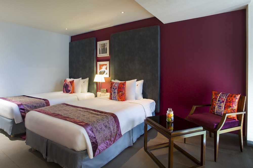Hard Rock Hotel Goa Calangute — Hotel rooms in Calangute, Goa