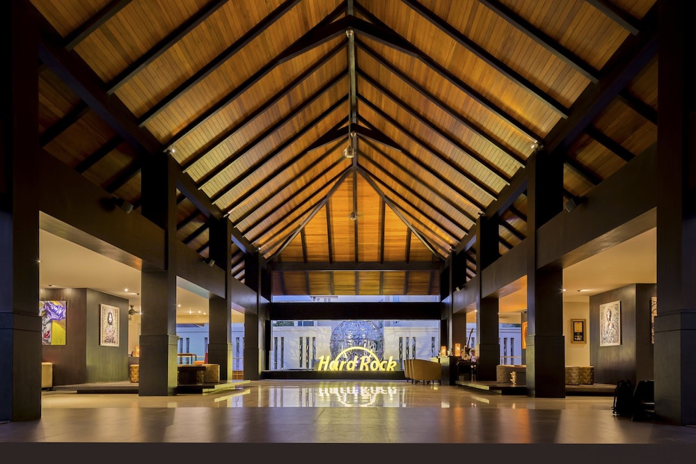 Hard Rock Hotel Goa Calangute — Hotel building in Calangute, Goa