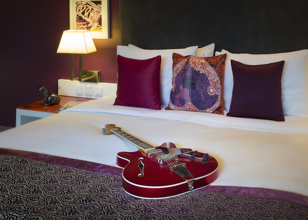 Hard Rock Hotel Goa Calangute — Hotel rooms in Calangute, Goa