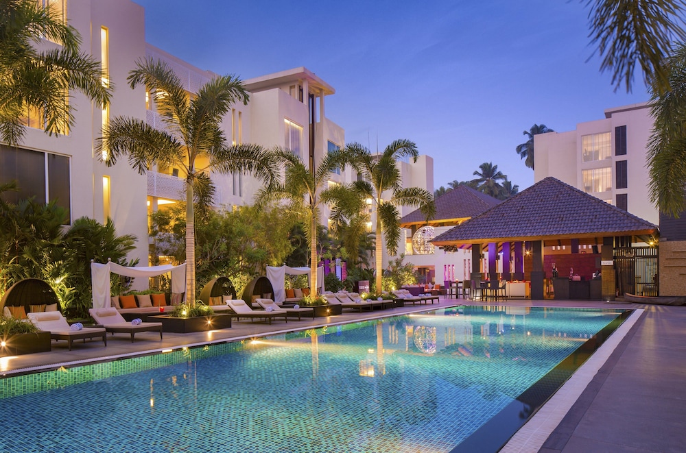 Hard Rock Hotel Goa Calangute — Swimming pool in Calangute, Goa