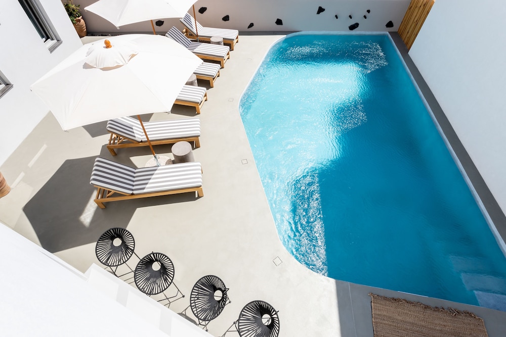 Aegean Gem — Swimming pool in Kamari, South Aegean