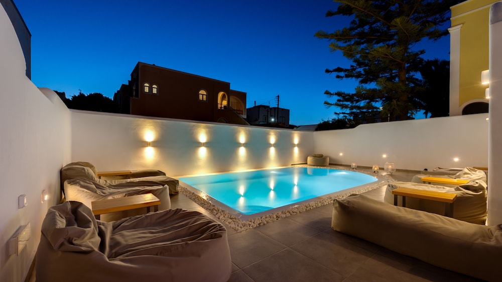 Emerald Collection Suites — Swimming pool in Karterados, South Aegean