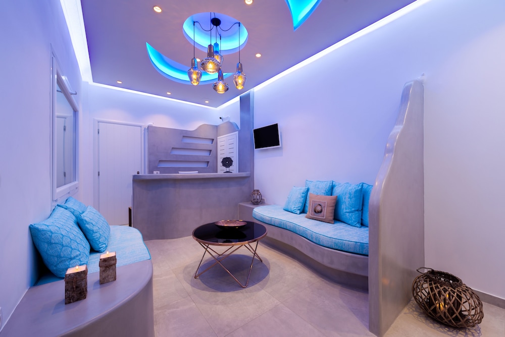 Emerald Collection Suites — Spa in Karterados, South Aegean