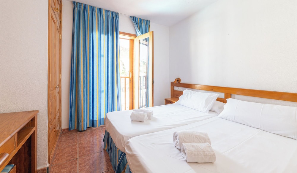 Apartamentos Montecarlo — Hotel rooms in Puerto Rico, Canary Islands